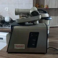 چرخ گوشت برقی مدل سوزوکی کامل سالم وتمیز