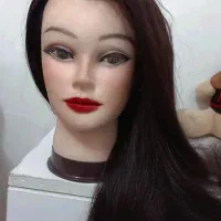 کله مانکن مو مشکی و بلند با پایه