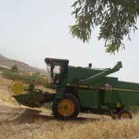 کمباین جاندیر  مدل ۷۲ تمیز آماده بکار