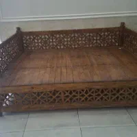 تخت سنتی ، میز صندلی چوب روس