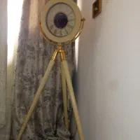 ساعت ایستاده