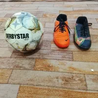 فوتبال وکفش ورزشی ۳۷و۳۵