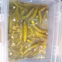 خیارشور خانگی با طعم سرکه ای و نمکی