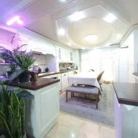 117متر2خواب تک واحد حیاط دراختیار