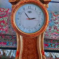 ساعت دیواری