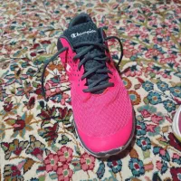 چند جفت کفش کتونی خارجی استوک|کیف، کفش، کمربند|کرمان, |دیوار