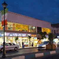200متر تجاری + 200متر روف     3جهت ویو  3طرف تابلو