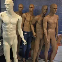 مانکن مردانه