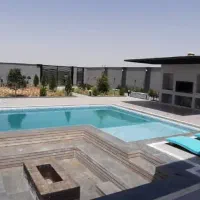 ۴۹۰ متر ویلایی/۱از۲ /فایل شخصی/استخرحیاط در اختیار