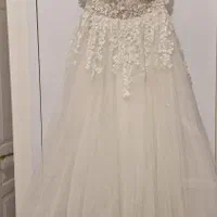 لباس عروس سایز ۳۸ تا ۴۲ قابل تنظیم با بنده پشت