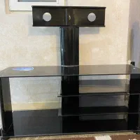 میز تلوزیون و فرش