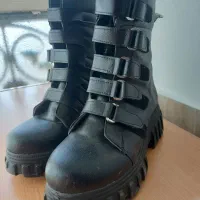 بوت و نیم بوت|کیف، کفش، کمربند|ابهر, |دیوار