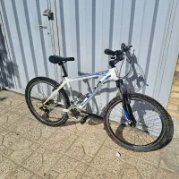 دودستگاه دوچرخه ۲۶.  ۲۴ درحد نو