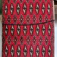 دو عدد پشتی دستباف