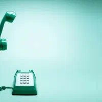 خط تلفن ثابت تقریبا رند در ظهیرالاسلام