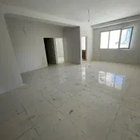 ۱۰۵ متر نوساز دو‌خواب با پارکینگ رو به نما. (وزرا