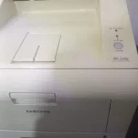 چاپگر لیزری سیاه و سفید