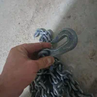 زنجیر به فروش میرسد