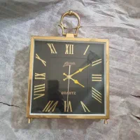 ساعت رومیزی فلزی گلد طلایی