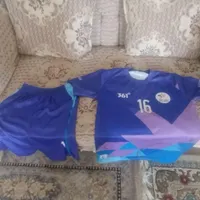 لباس والیبال