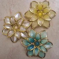 لوازم خرازی، گل و شکوفه