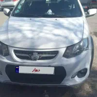 ماشین  کوییک   r  سفید  مشکی کم کار