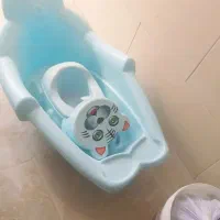 لگن پلاستیک بچه در حد نو ۳۵۰