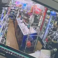 واگذاری سوپرمارکت واقع در صددستگاه