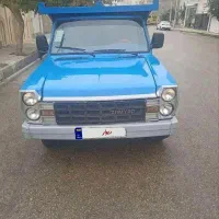 نیسان دوگانه کارخانه