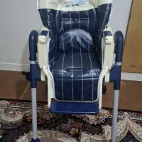 صندلی غذا نوزاد
