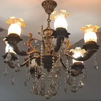 لوستر شیش شاخه|لوستر و چراغ آویز|شهرکرد, |دیوار