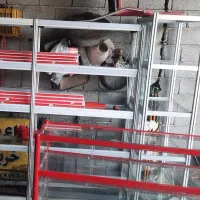 ویترین و قفسه