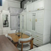 تخت کمدکنسول و میز غذاخوری مبل تشک اینه قدی|مبلمان خانگی و میز عسلی|هشتگرد, هشتگرد قدیم|دیوار