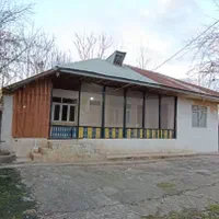 خانه روستایی زیبا و دنج در دل طبیعت 7کیلومتری ساحل