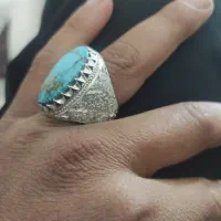 فیروزه نیشابور|جواهرات|نیشابور, دارایی|دیوار