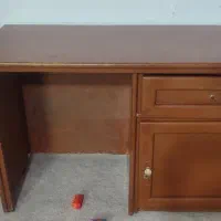 میز تحریر چوبی