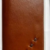 فروش انواع کیف چرم و کیف اداری و کوله پشتی و ورزشی