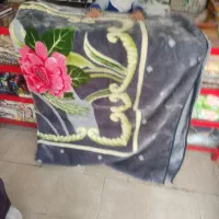 پتو کیلویی ۲۶۰|رختخواب، بالش، پتو|کاشان, طالقانی|دیوار