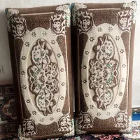 پشتی،ساعت زمینی،گل و گلدان