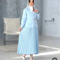 کت ودامن پلیسه تمیز وسالم