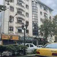 آپارتمان-100-متری-محدوده-مشتاق-دوم