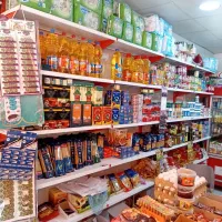 اجاره مغازه با جنس و قفسه و یخچال