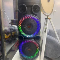 اسپیکر بزرگ