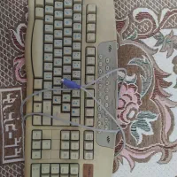 کیبورد قدیمی سالم|قطعات و لوازم جانبی رایانه|اصفهان, شهشهان|دیوار
