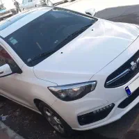 شاهین جی با سانروف لا زرورق