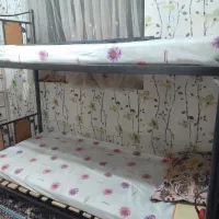 تخت دونفره فلزی محکم وسالم|تخت و سرویس خواب|تربت‌حیدریه, شهرک ولیعصر|دیوار
