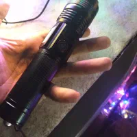 چراغ قوه بسیارقوی