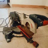 اره فارسی بر در حد نو|ماشینآلات صنعتی|باوی, |دیوار