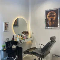 اجاره لاین + جذب دستیار در سالن زیبایی مِرسا بیوتی|خدمات آرایشگری و زیبایی|مشهد, گلشور|دیوار