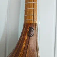 سه تارحرفه ای دومهر براخانی|سازهای سنتی|کرمانشاه, |دیوار